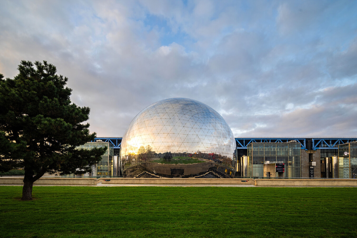 Cin&eacute;ma La G&eacute;ode, Photo Adrian Daste 2025 — © Loci Anima