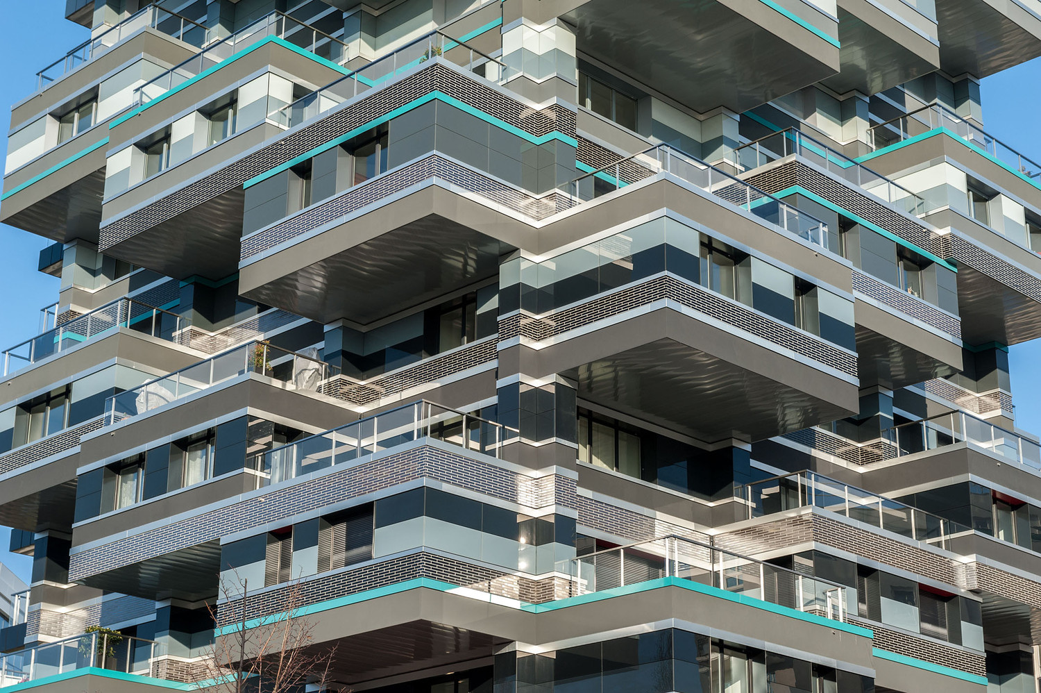 Tour  ADN Avec Terrasses, Issy  Les Moulineaux — © Loci Anima